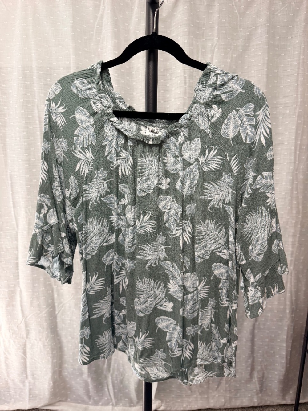 Late August Leafy Top - L
